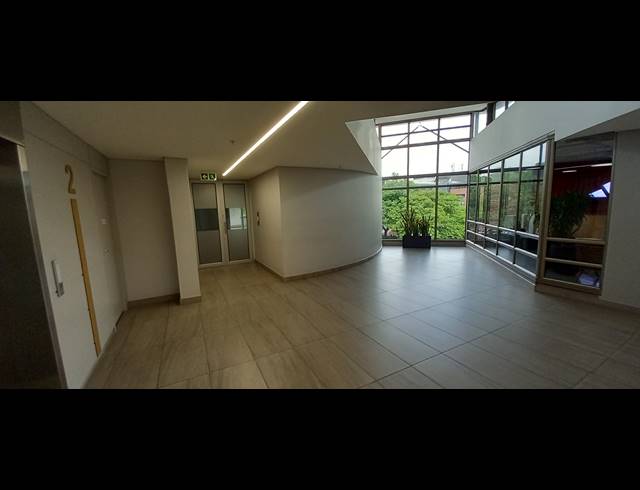 313M² OFFICE TO LET IN WOODMEAD